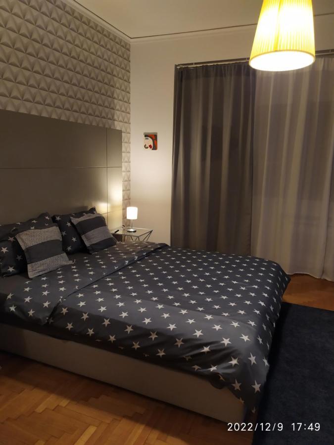 Plaka'S Flat-Near Syntagma Metro Station Apartment Athens Exterior photo